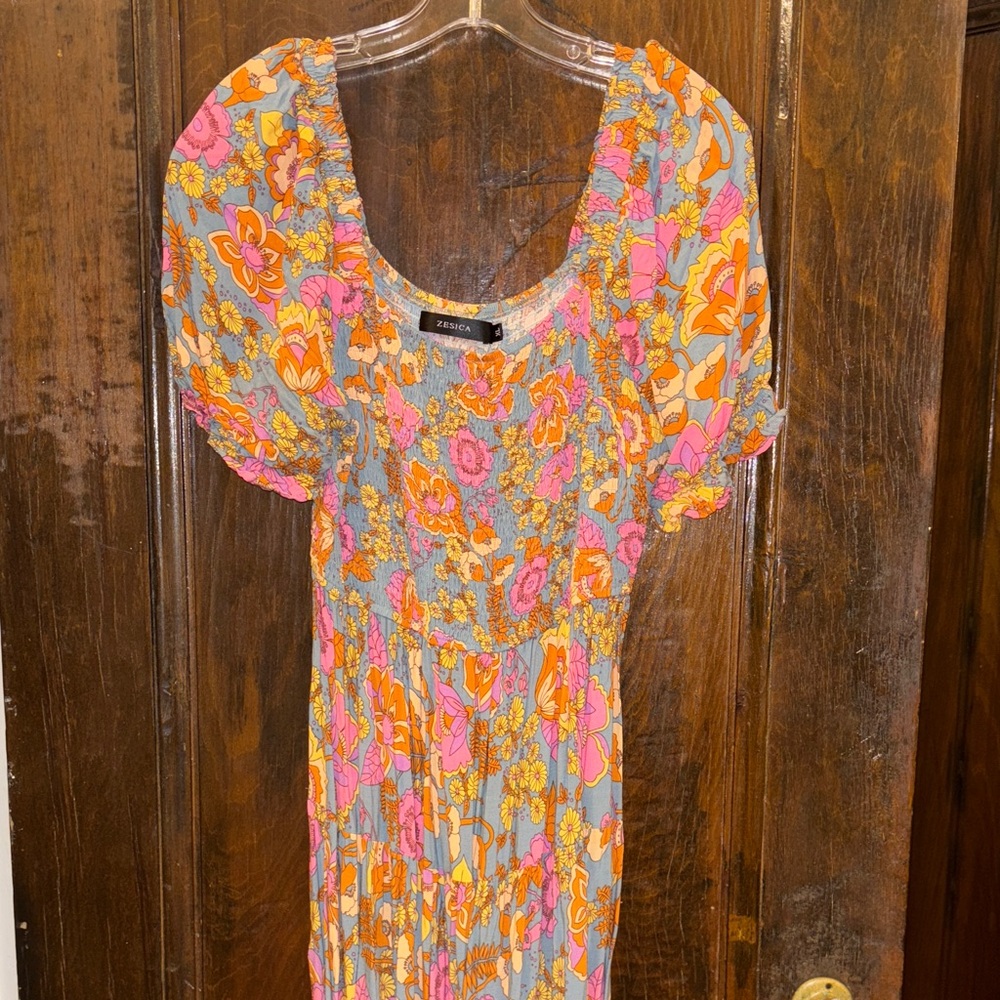 Women's Floral Maxi Dress - Multicolor